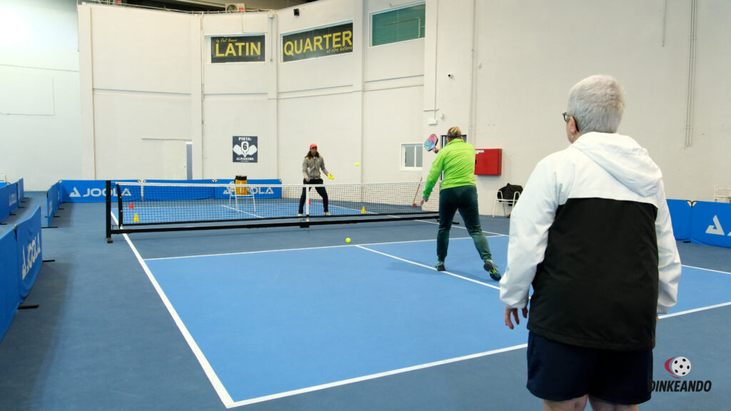 clases de pickleball 3 Dinkeando