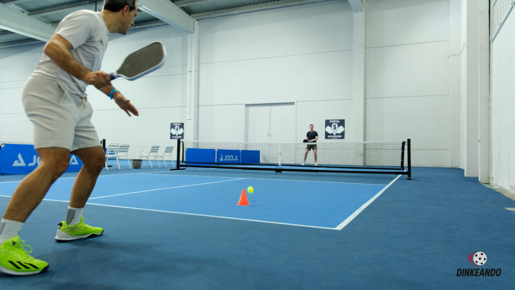 clases de pickleball 8 Dinkeando