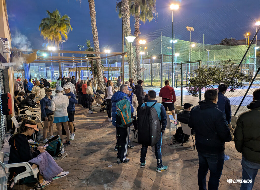 Pickleball center 5 Dinkeando